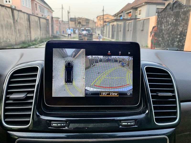 Thumbnail 6 of 2018 Mercedes-Benz GLE-Class